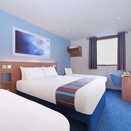 Travelodge Birmingham Central Broadway Plaza Exterior foto