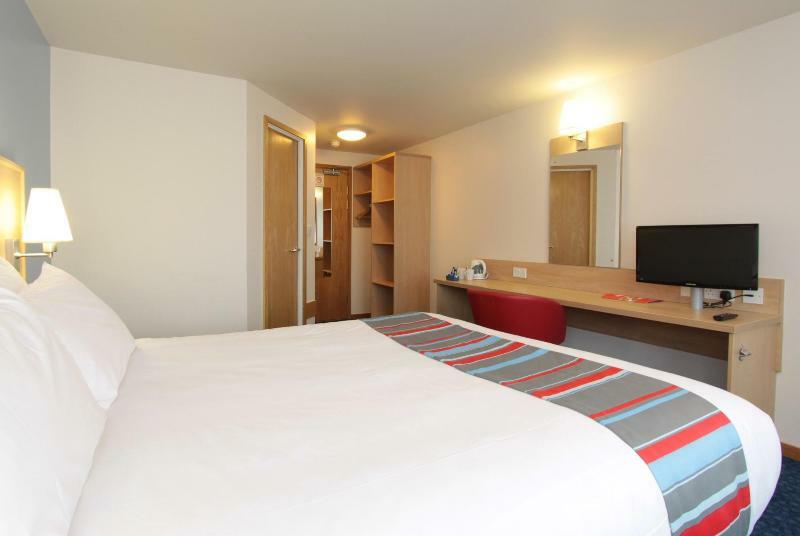 Travelodge Birmingham Central Broadway Plaza Exterior foto